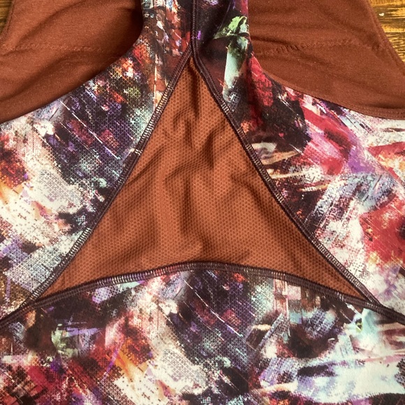 Lululemon Everlux and Mesh Cropped Tank - Picture 7 of 10